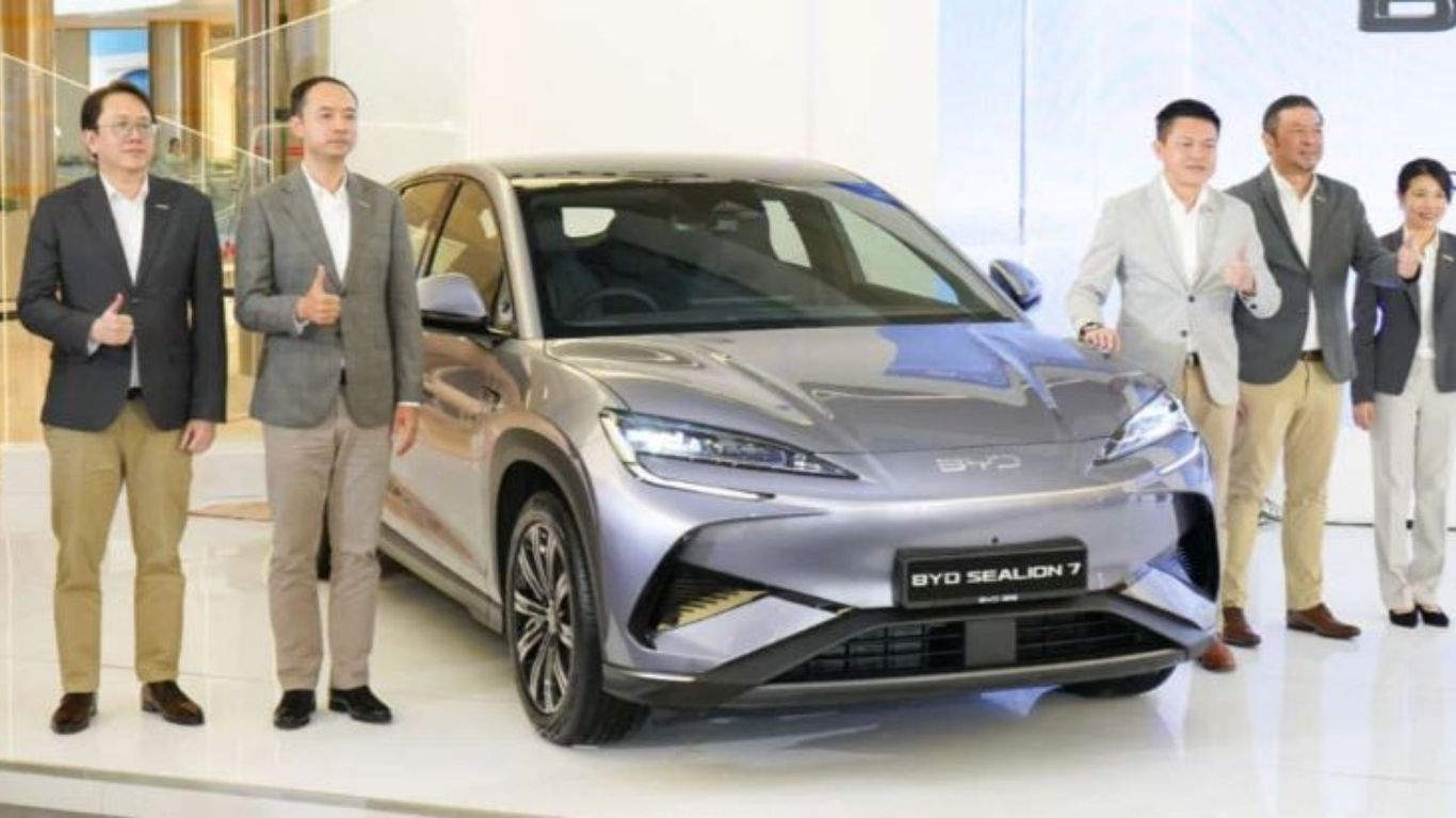 BYD lancar SEALION 7 2026, tampil varian Dynamic lebih mampu milik